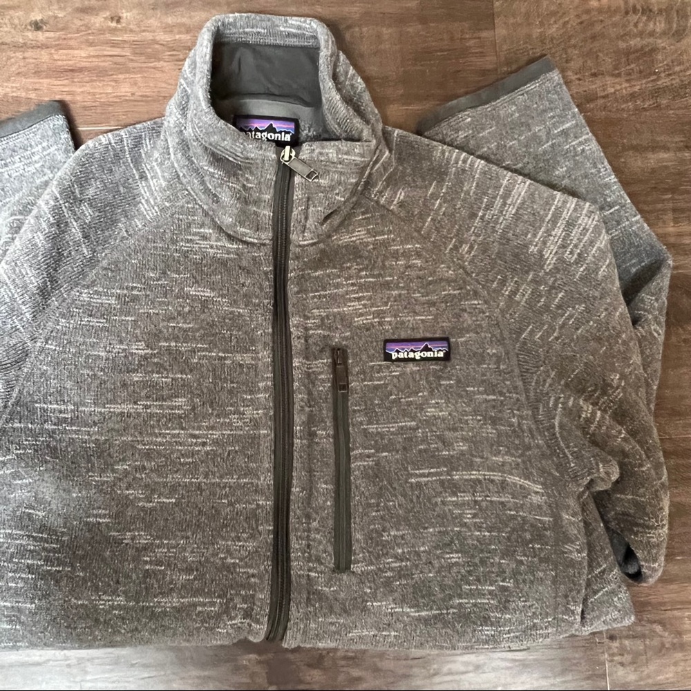 Patagonia zip up sweatshirt Size Sm Heather Gray